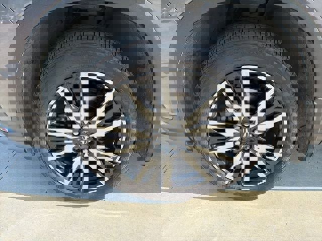 Used 2021 Honda Pilot Touring image 4