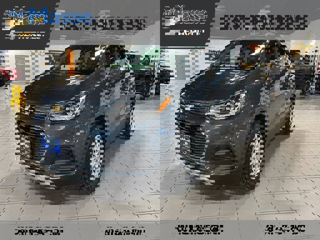 Used 2021 Chevrolet Trax LT w/ Driver Confidence Package image 1