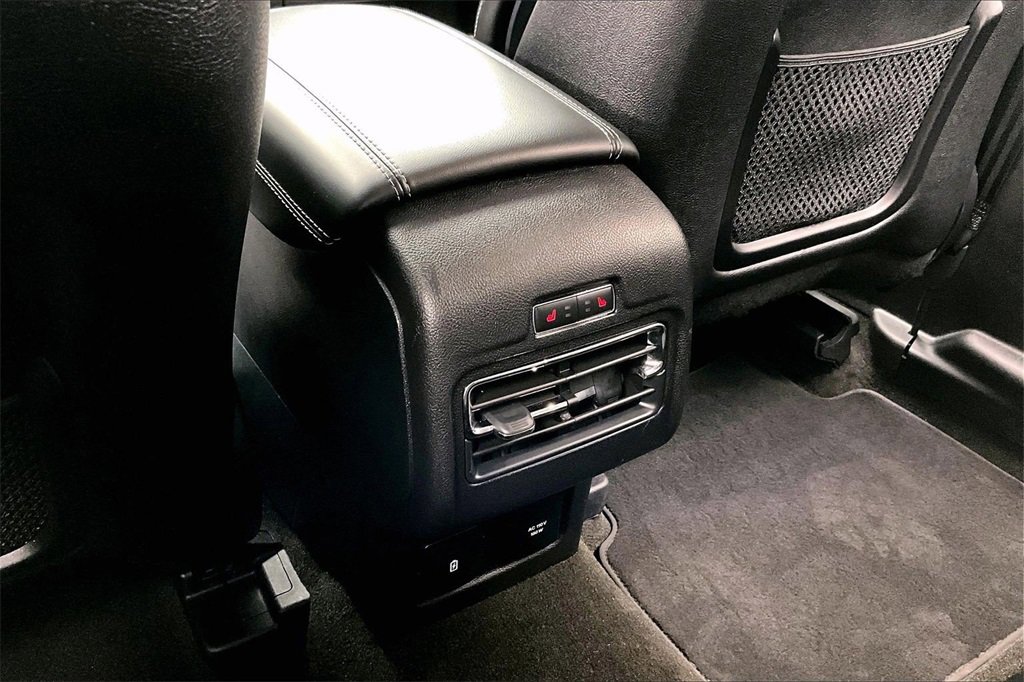 Used 2020 Lincoln Corsair Reserve w/ Equipment Group 202A image 33