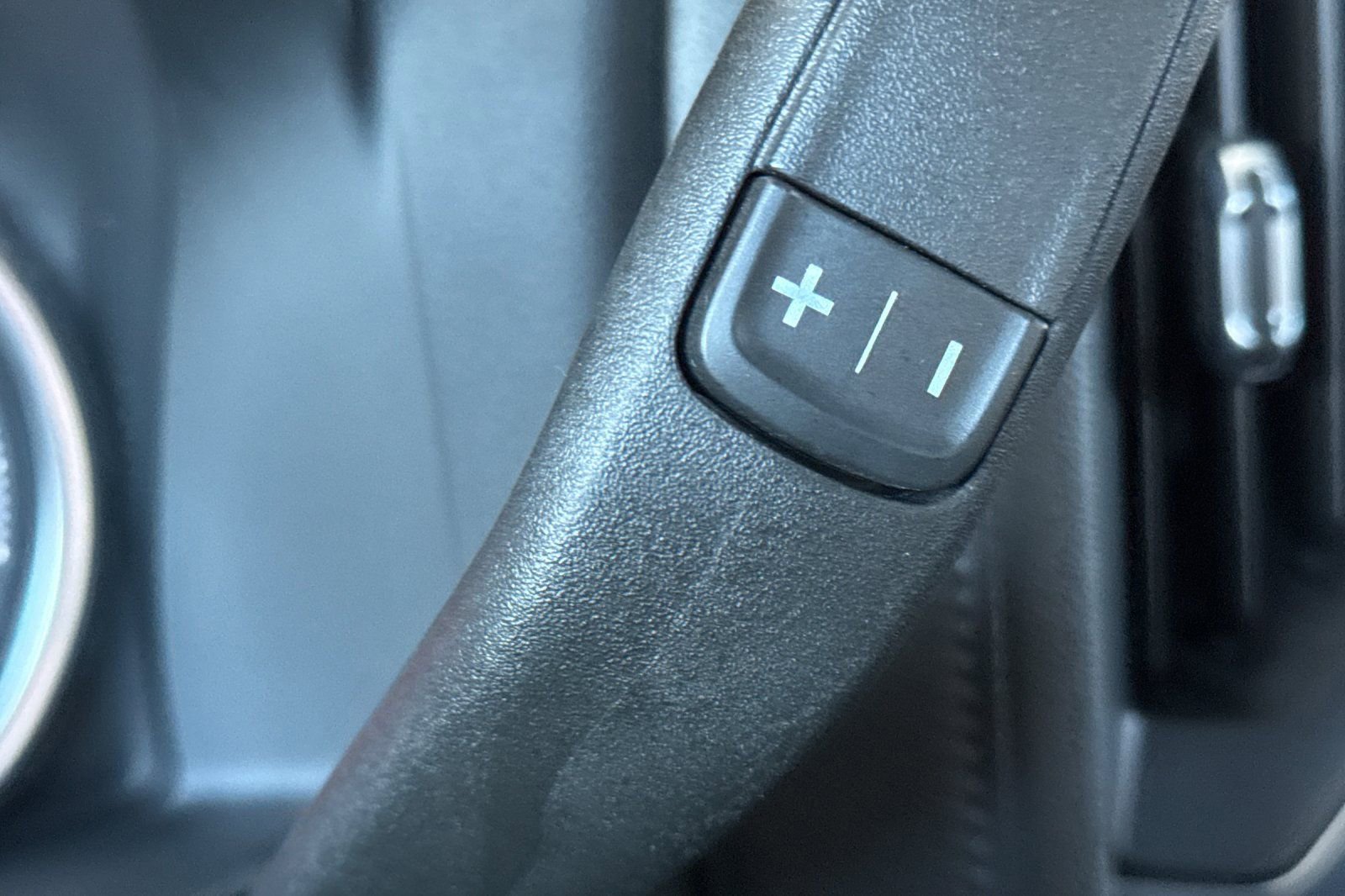 Used 2022 Chevrolet Silverado 1500 High Country w/ Z71 Off-Road Package image 39