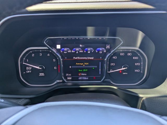 Used 2021 GMC Yukon Denali w/ Denali Premium Package image 23