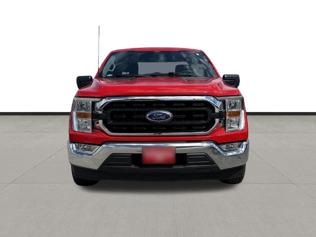 Used 2022 Ford F150 XLT w/ Trailer Tow Package RWD image 2