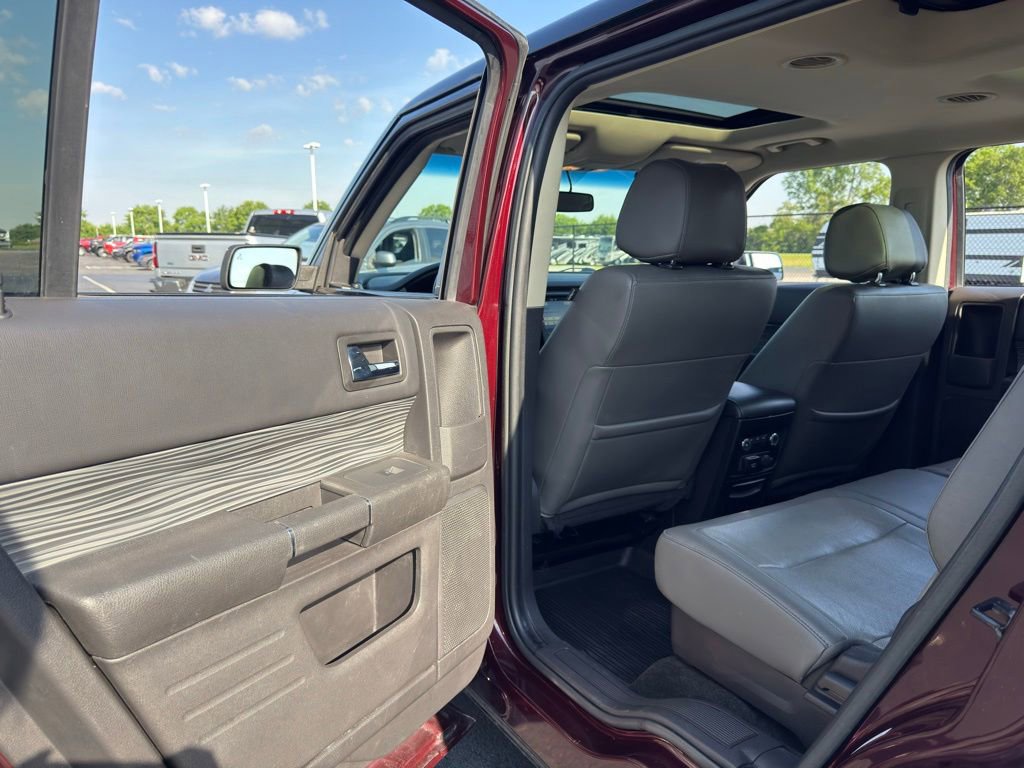 Used 2018 Ford Flex SEL w/ Equipment Group 202A AWD/4WD image 39