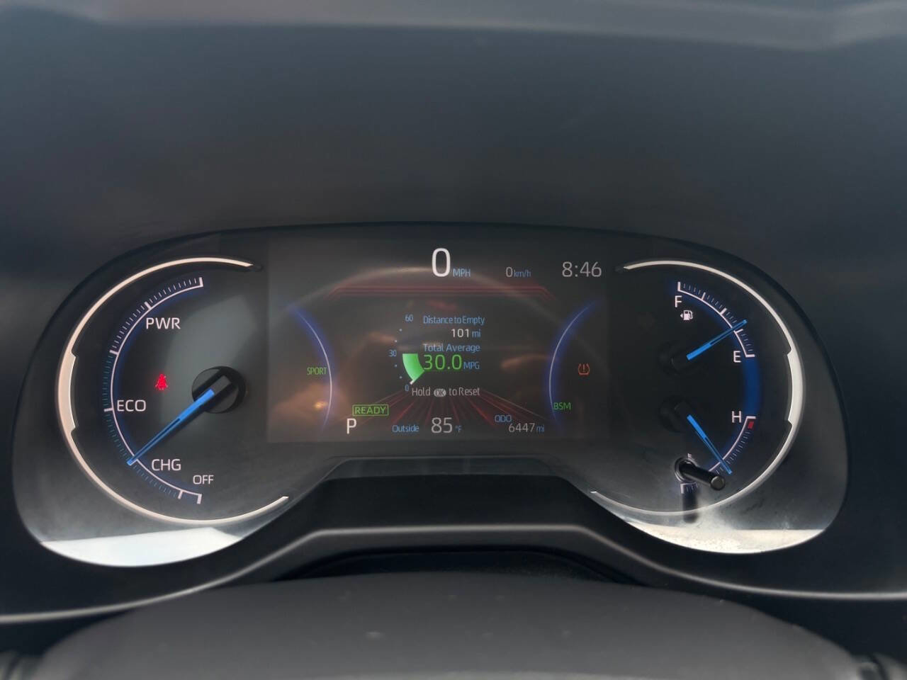 Used 2025 Toyota RAV4 XLE AWD/4WD image 12