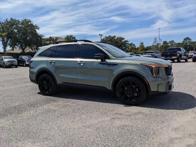 Used 2025 Kia Sorento SX Prestige AWD/4WD image 2