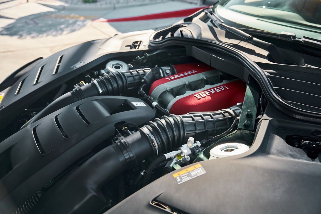 Used 2026 Ferrari Purosangue image 20