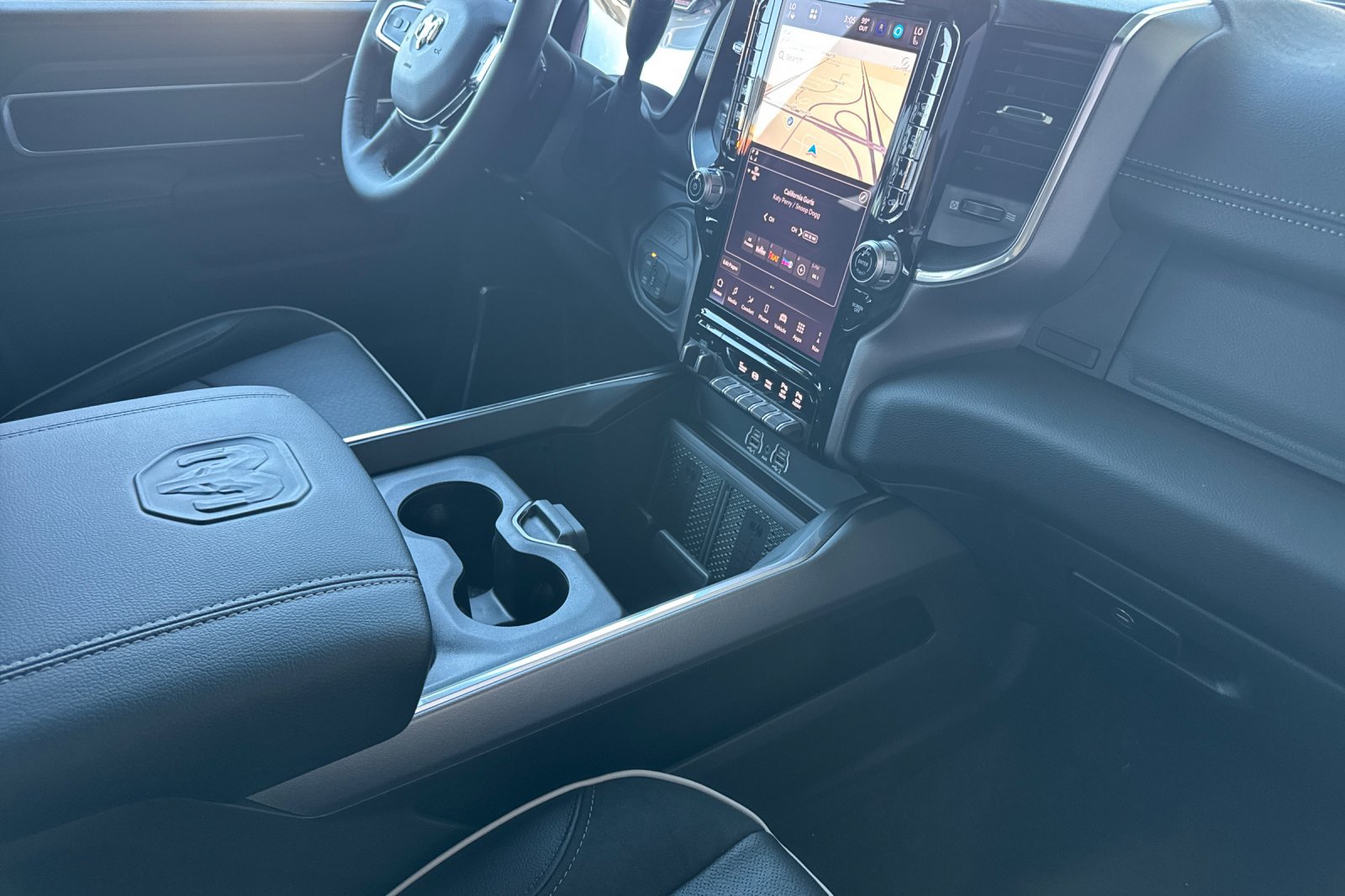 New 2027 RAM 3500 Laramie w/ Night Edition AWD/4WD image 14