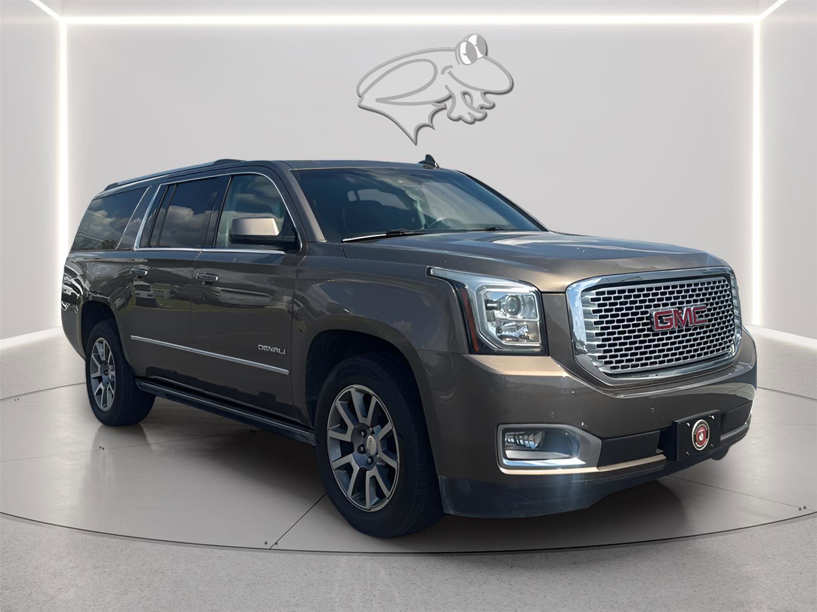 Used 2016 GMC Yukon XL Denali w/ Open Road Package image 11