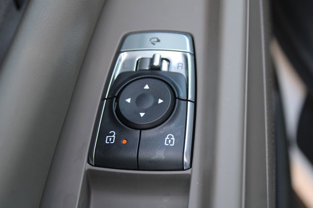 New 2026 Kia Carnival SX FWD image 27