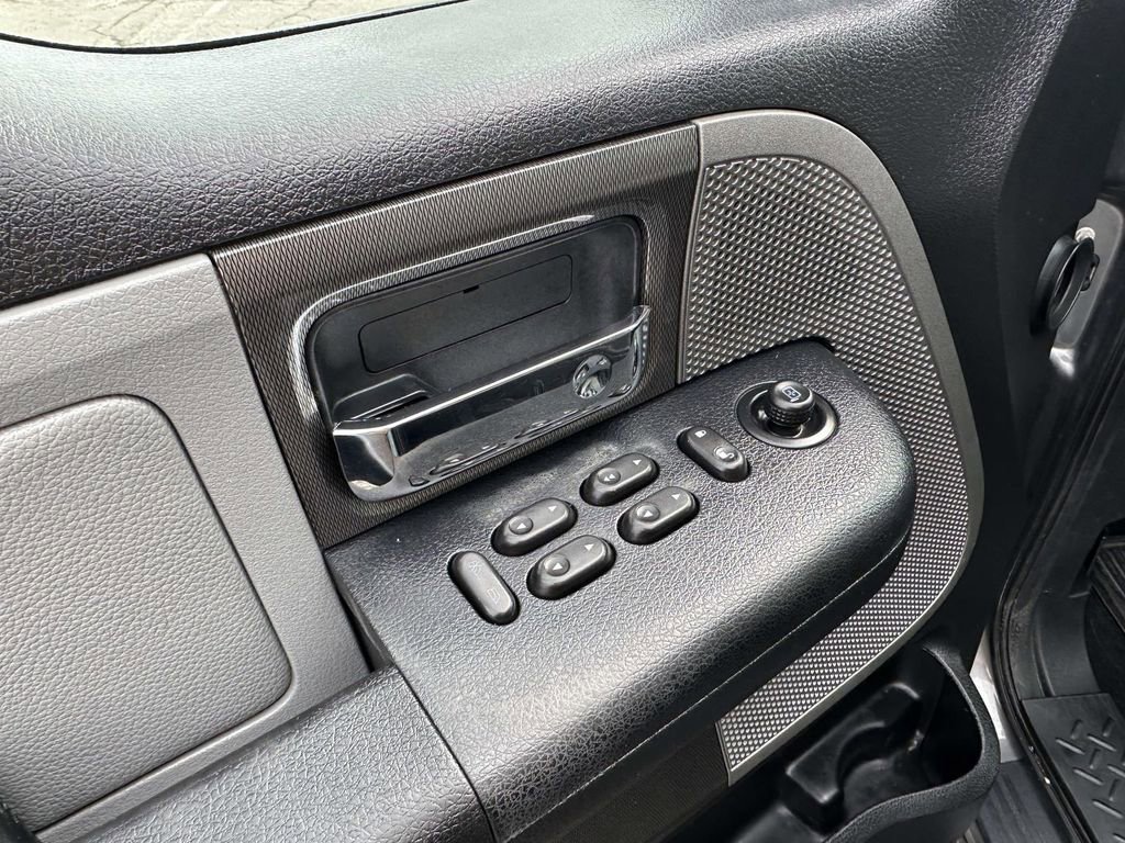 Used 2008 Ford F150 4x4 SuperCrew image 19