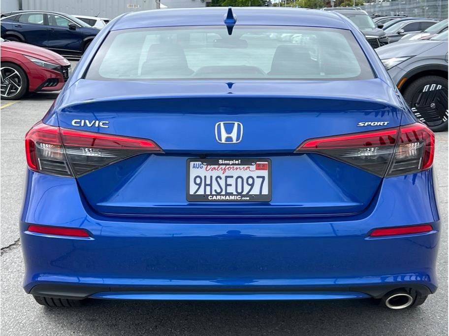 Used 2023 Honda Civic Sport image 4