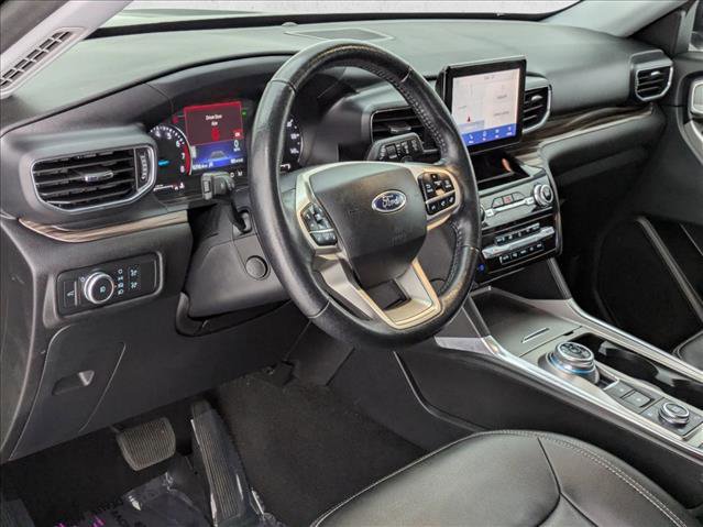 Used 2021 Ford Explorer Limited w/ Equipment Group 301A image 10