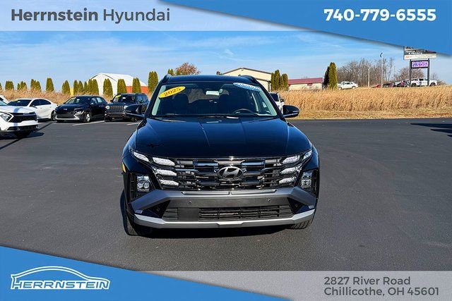 Certified 2025 Hyundai Tucson Limited image 2