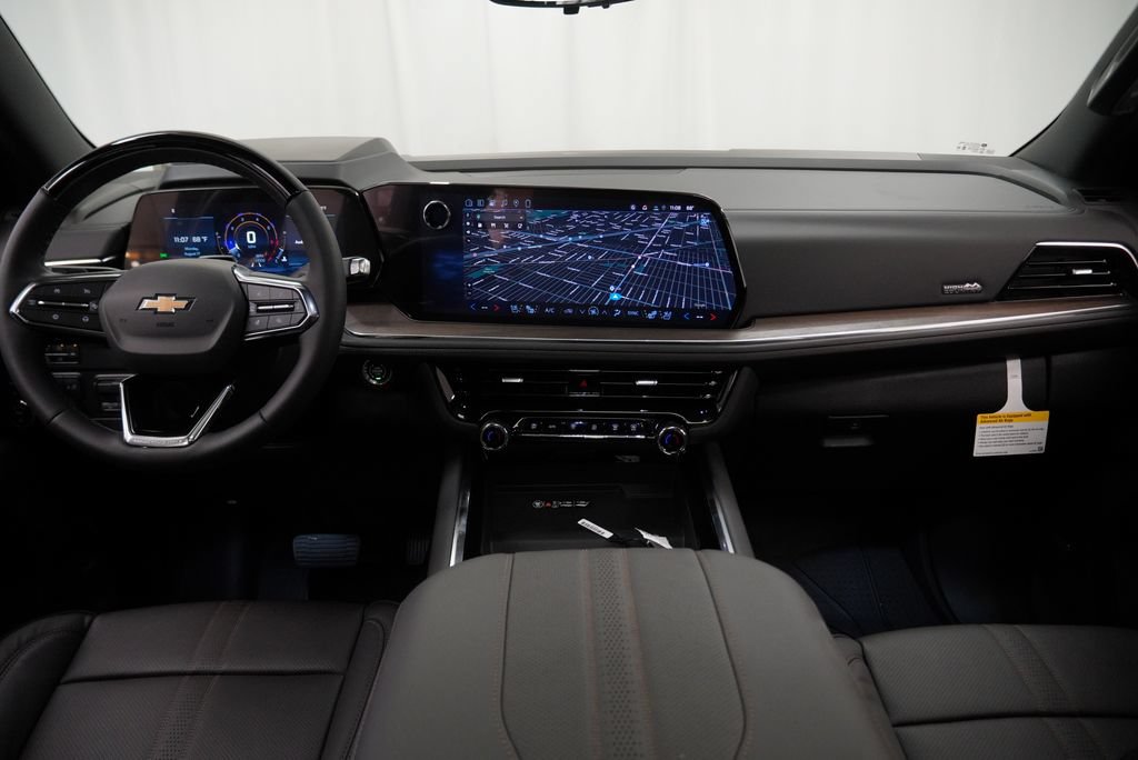 Used 2026 Chevrolet Tahoe High Country AWD/4WD image 8
