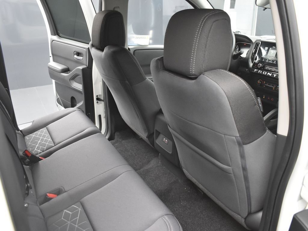 New 2026 Nissan Frontier SV w/ Tow Package image 18