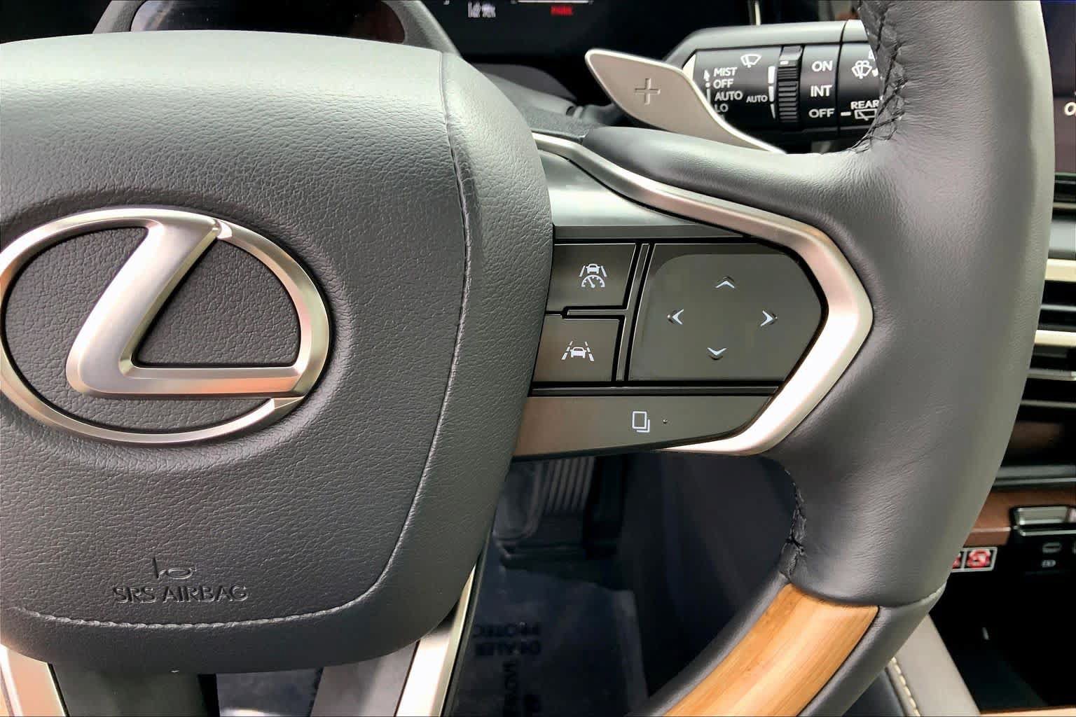 Certified 2026 Lexus RX 350 AWD w/ Convenience Package image 25