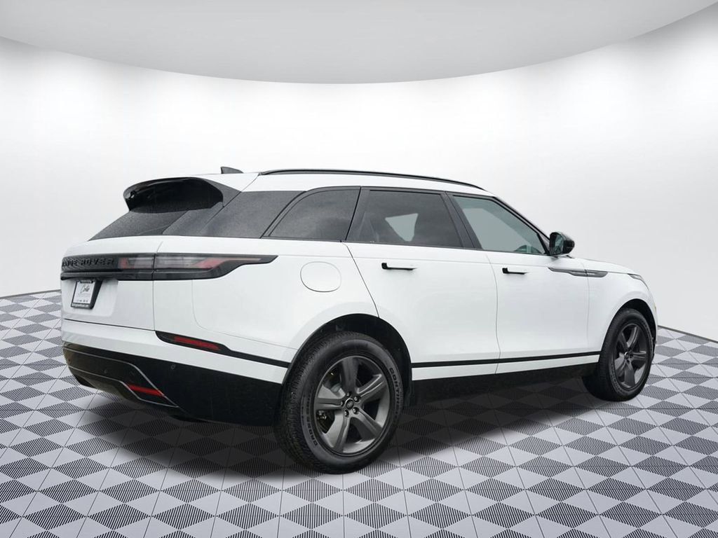 Used 2025 Land Rover Range Rover Velar Dynamic SE image 7