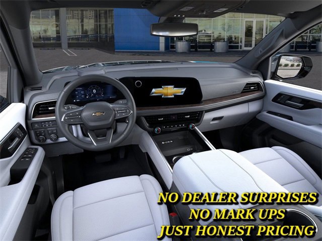 New 2025 Chevrolet Suburban Premier image 15