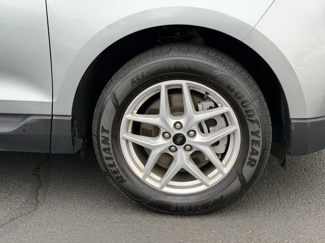 Used 2024 Ford Edge SEL AWD/4WD image 10