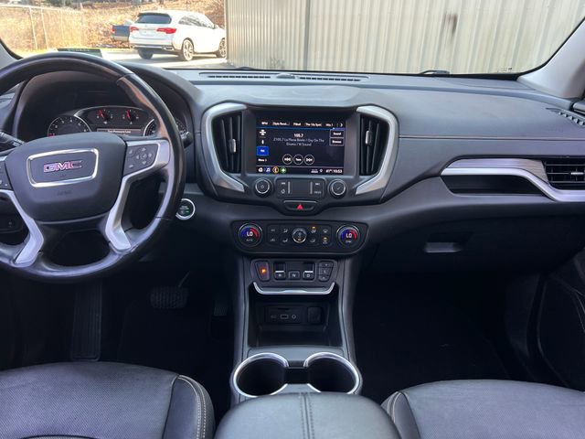 Used 2021 GMC Terrain SLT w/ Elevation Edition image 16