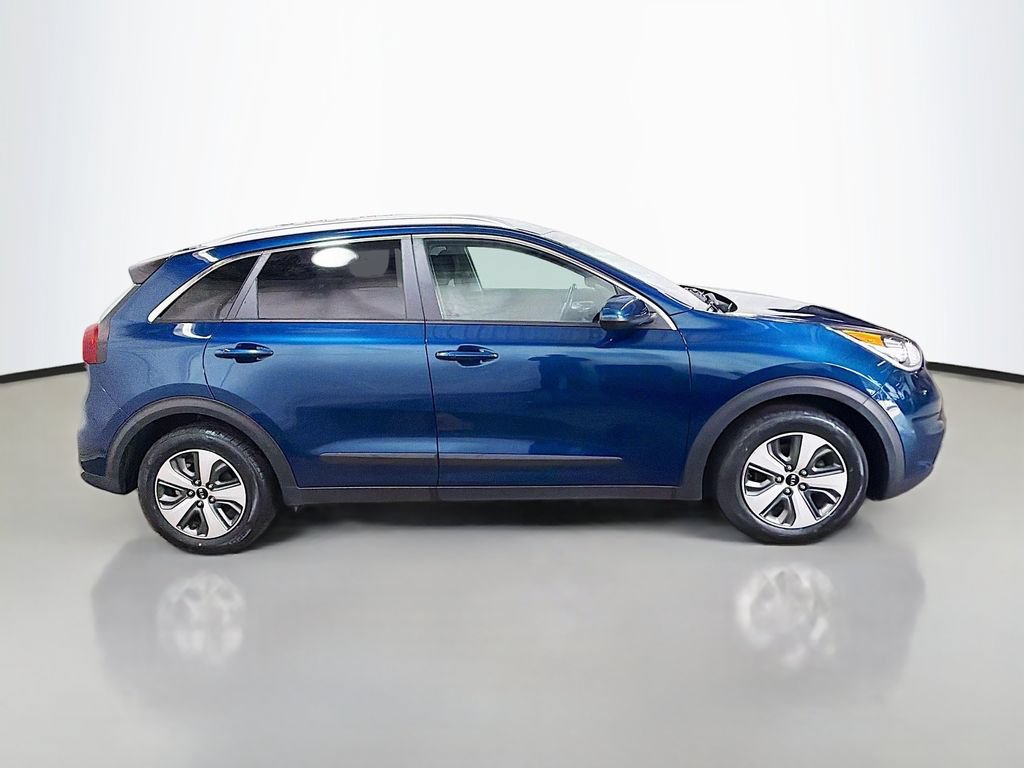 Used 2019 Kia Niro LX FWD image 10