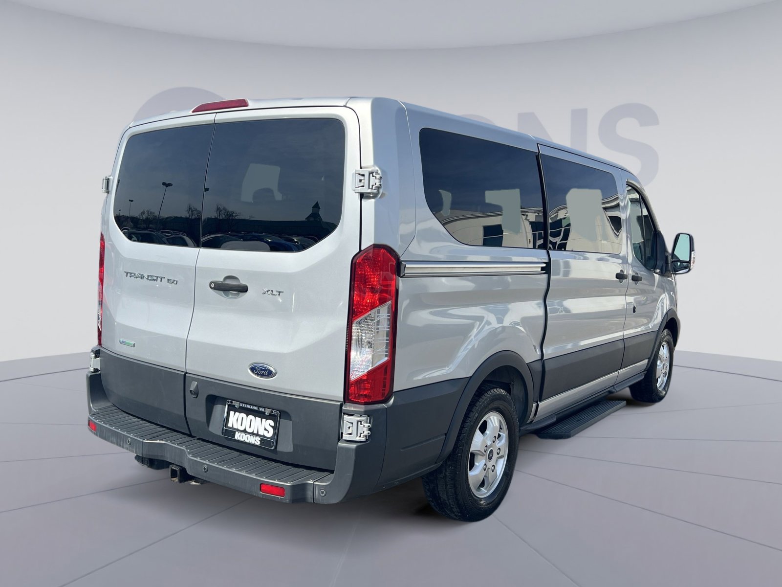 Certified 2018 Ford Transit 150 XLT image 7
