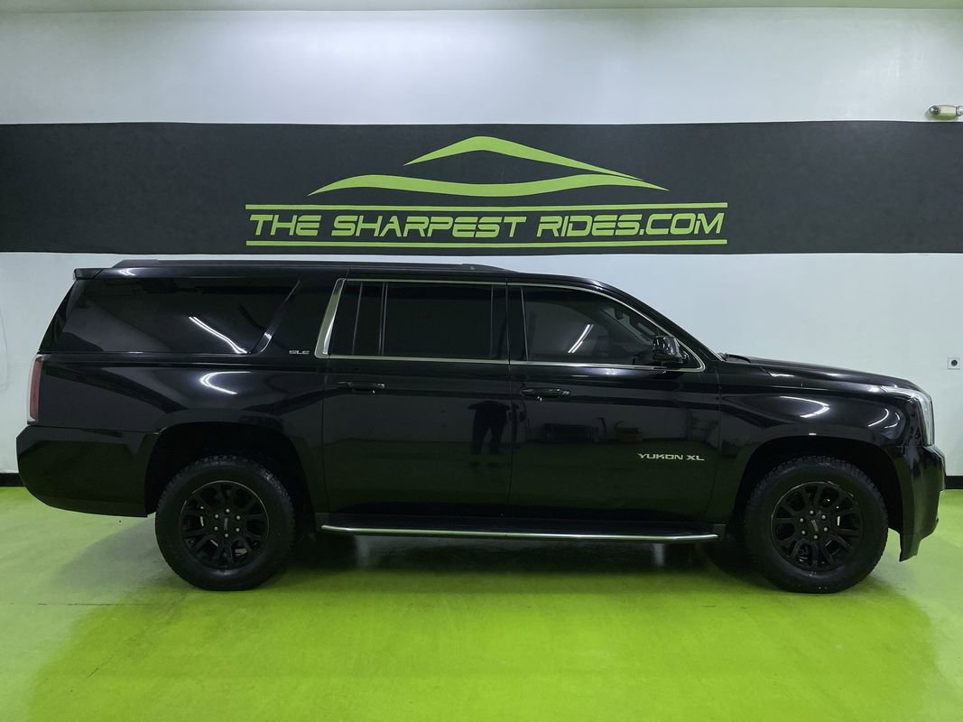 Used 2017 GMC Yukon XL SLE image 10