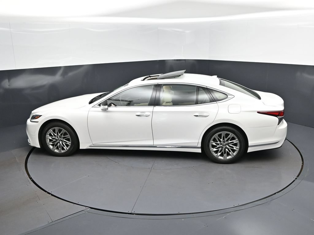 Used 2018 Lexus LS 500 w/ Interior Upgrade Package RWD image 37