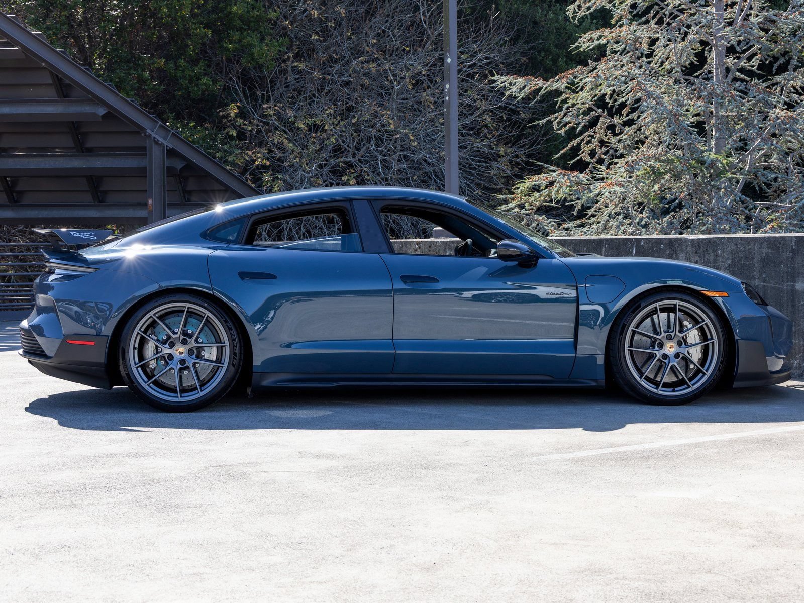New 2025 Porsche Taycan Turbo GT AWD/4WD image 12