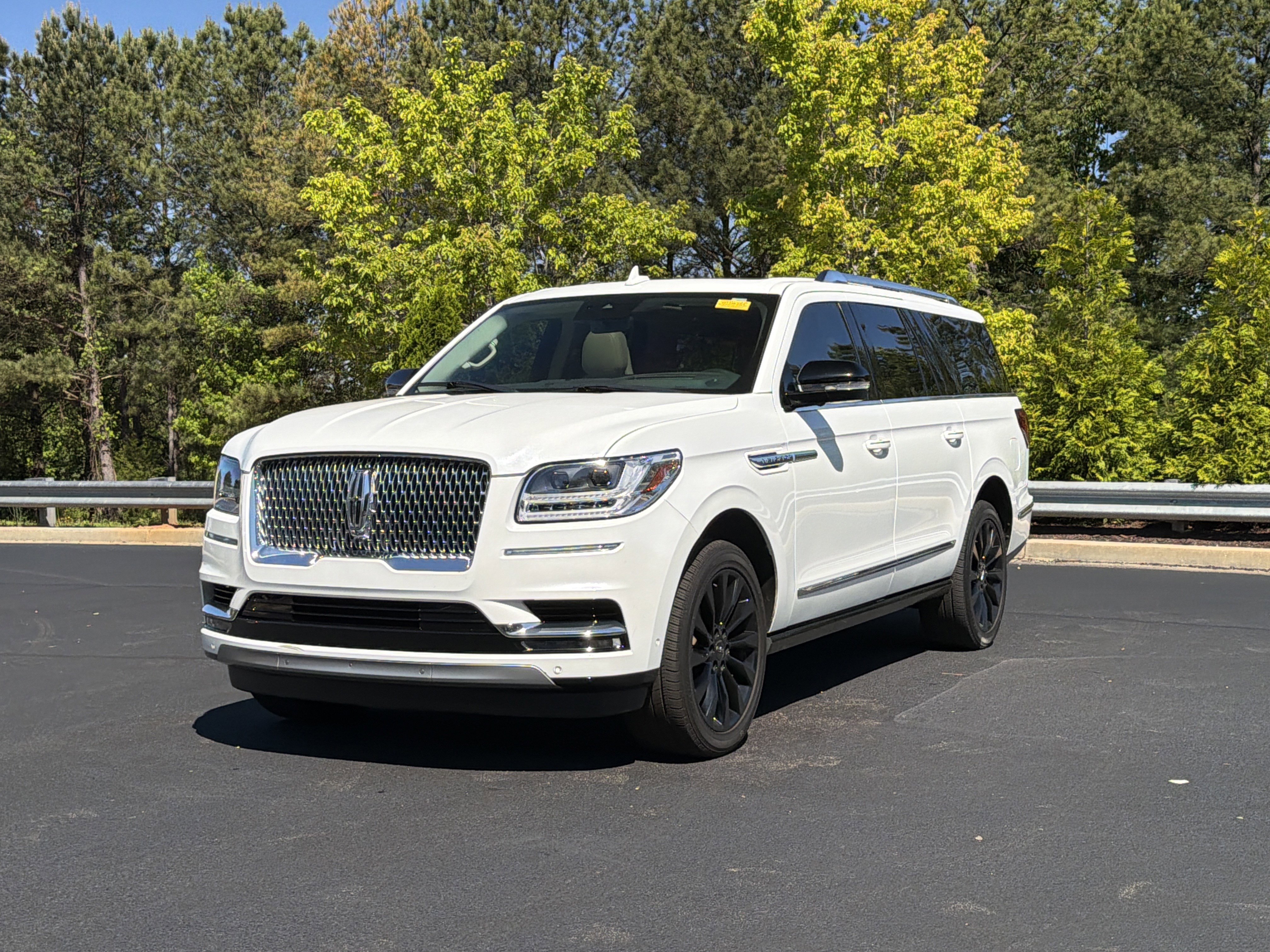 Used 2020 Lincoln Navigator L Reserve w/ Luxury Package RWD image 7