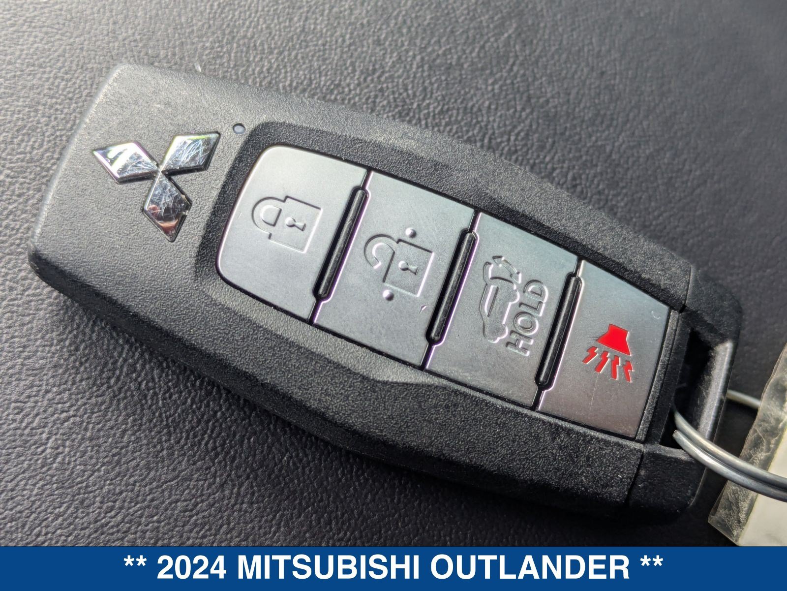 Used 2024 Mitsubishi Outlander SE FWD image 36