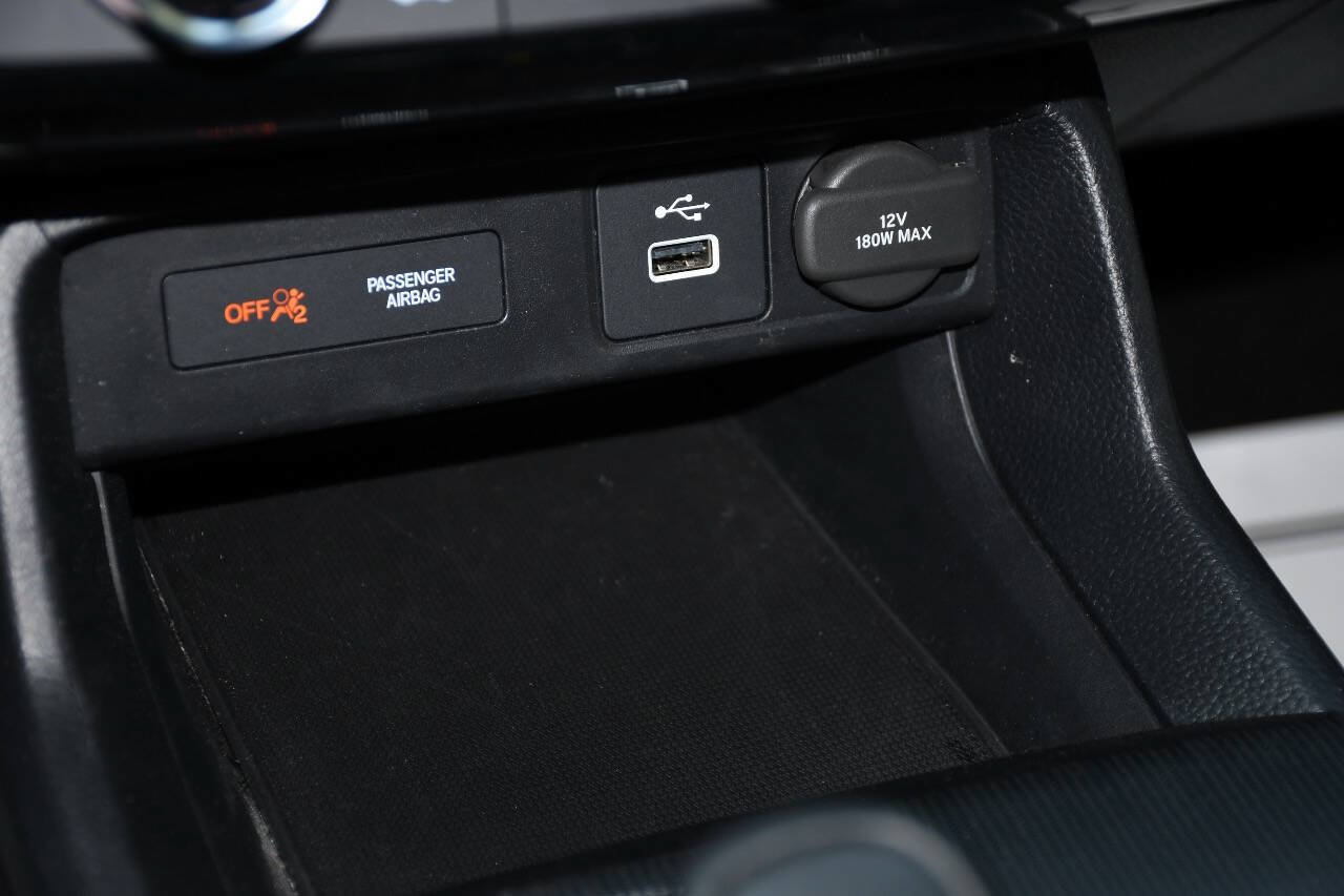 Used 2024 Honda Civic Sport image 36