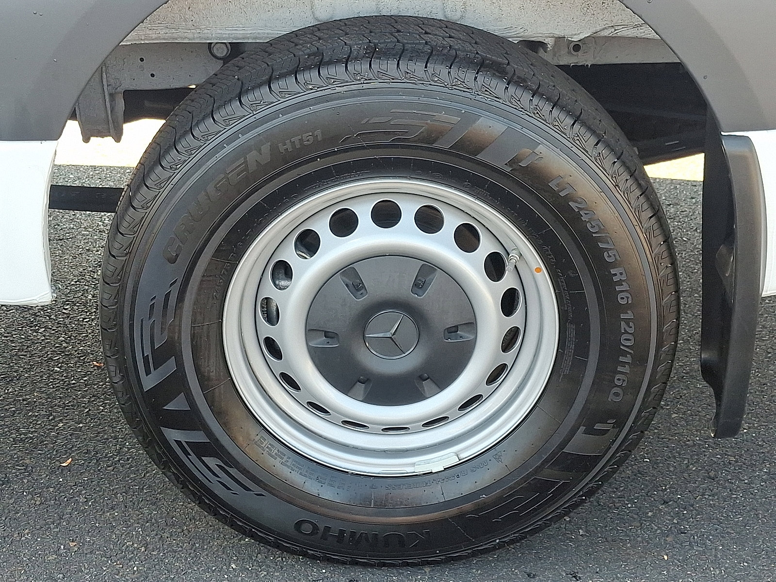 New 2025 Mercedes-Benz Sprinter 2500 image 6