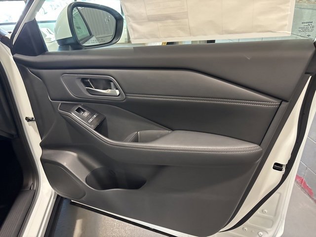New 2026 Nissan Rogue SV image 15