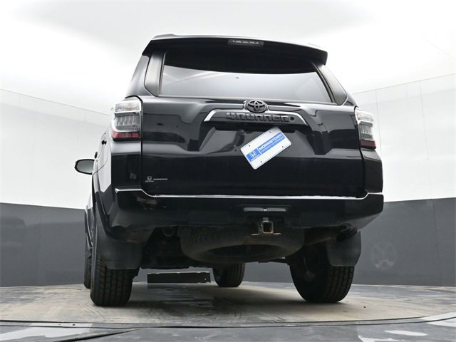 Used 2020 Toyota 4Runner SR5 image 38