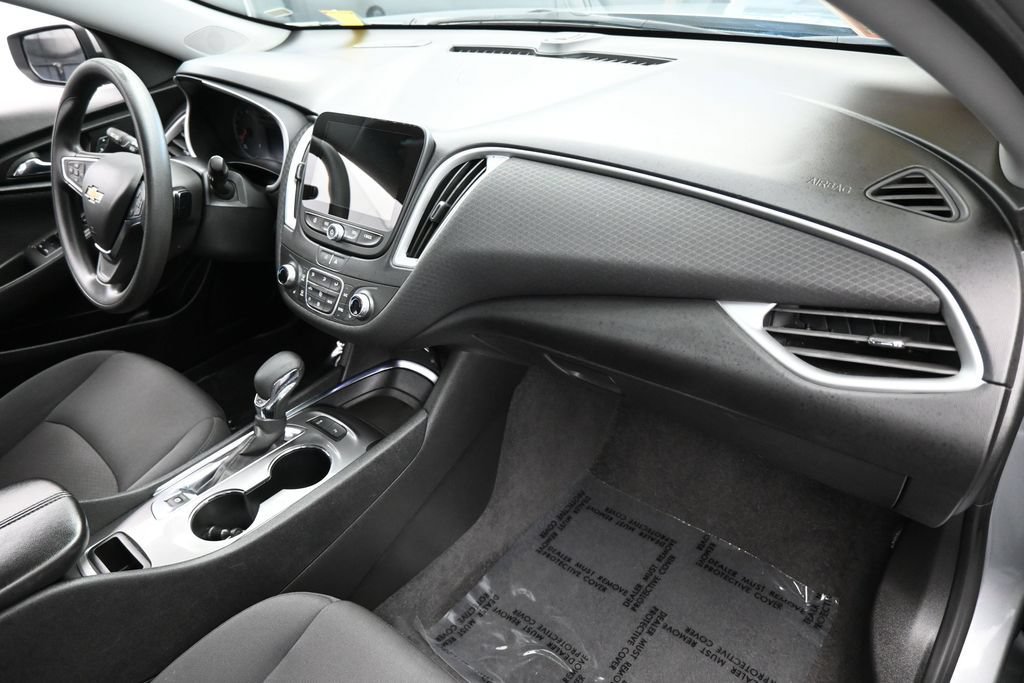 Used 2024 Chevrolet Malibu LT FWD image 41