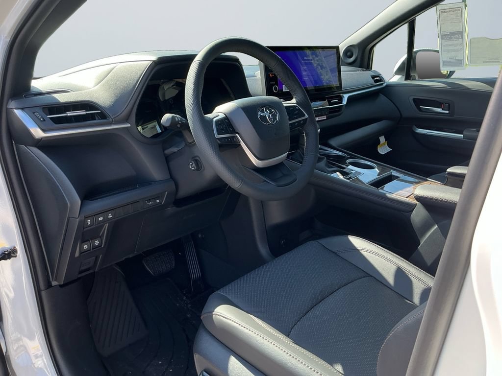 New 2026 Toyota Sienna Limited AWD/4WD image 11