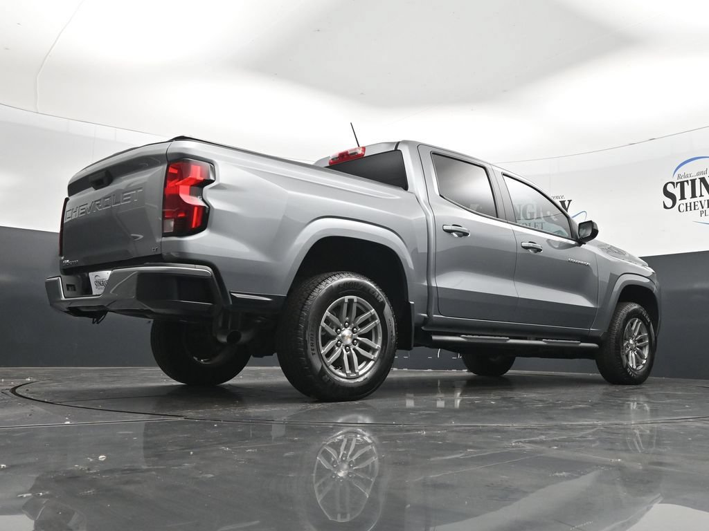 Used 2024 Chevrolet Colorado LT RWD image 32