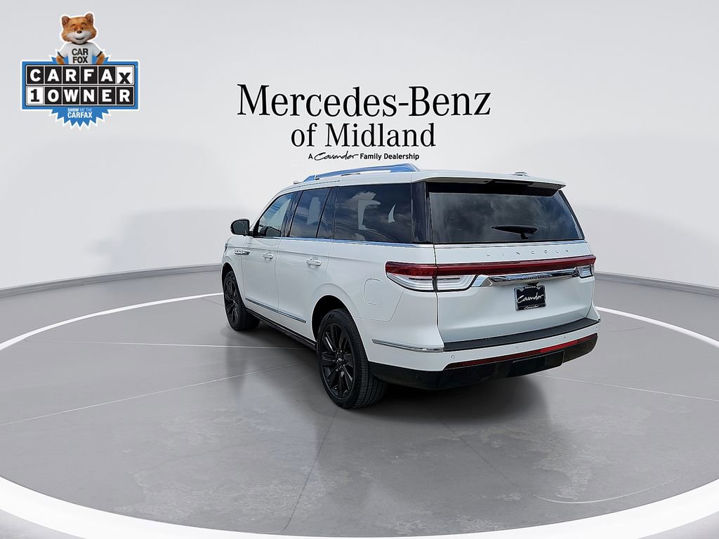 Used 2023 Lincoln Navigator Reserve AWD/4WD image 6