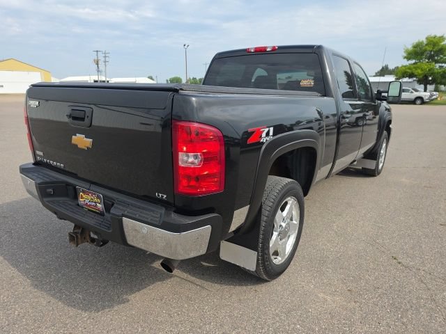 Used 2012 Chevrolet Silverado 2500 LTZ w/ LTZ Plus Package AWD/4WD image 5