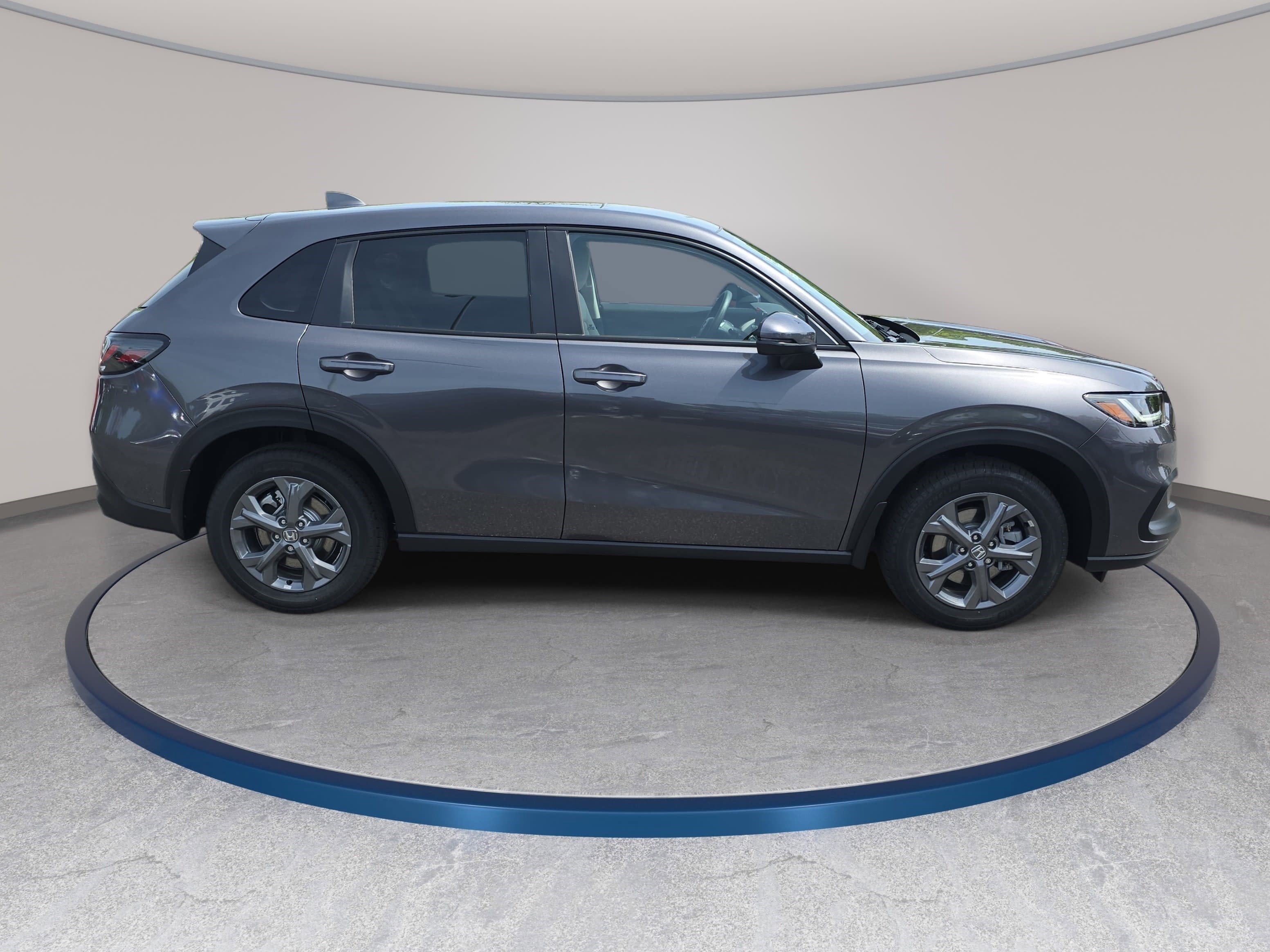 New 2026 Honda HR-V LX image 4