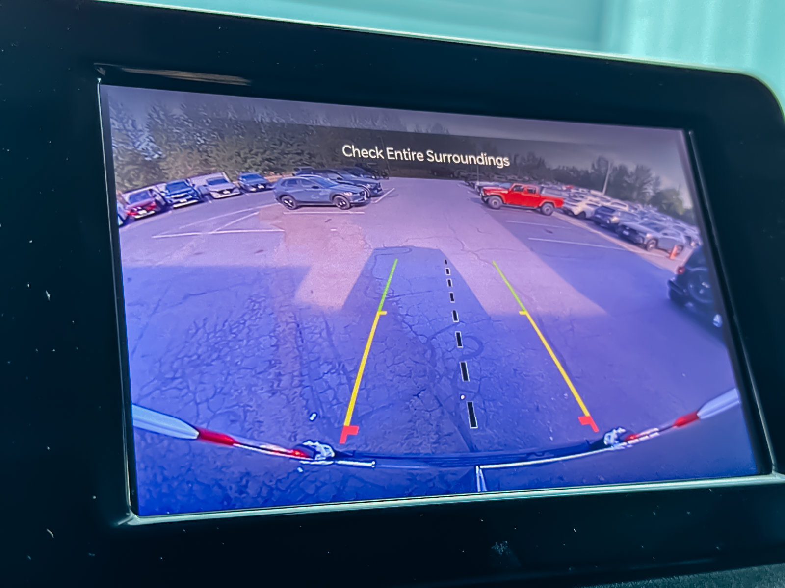 Used 2025 RAM ProMaster 2500 w/ U-Haul Equipment Group FWD image 18