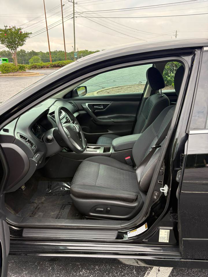 Used 2016 Nissan Altima 2.5 S w/ Power Driver Seat Package FWD image 11