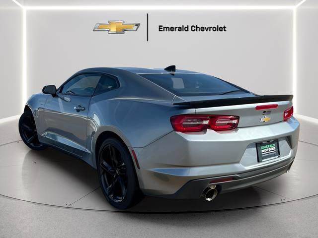Used 2023 Chevrolet Camaro LT RWD image 4