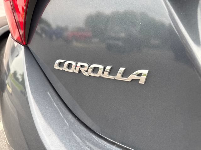 Used 2015 Toyota Corolla LE FWD image 13
