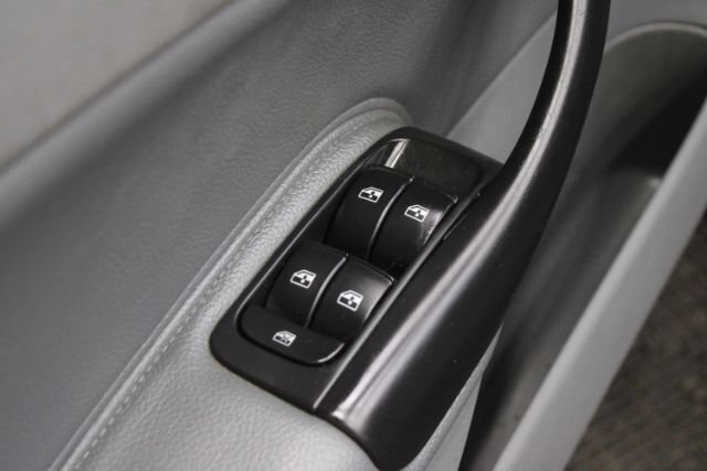 Used 2006 Saab 9-3 2.0T FWD image 11