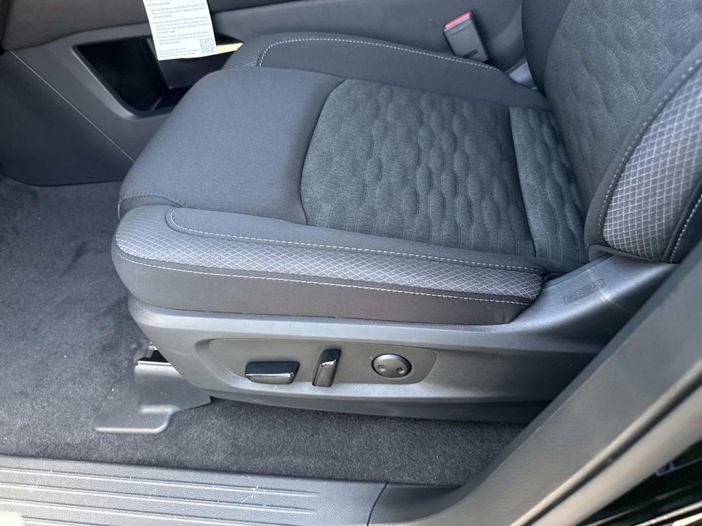 New 2026 Nissan Pathfinder SV FWD image 19