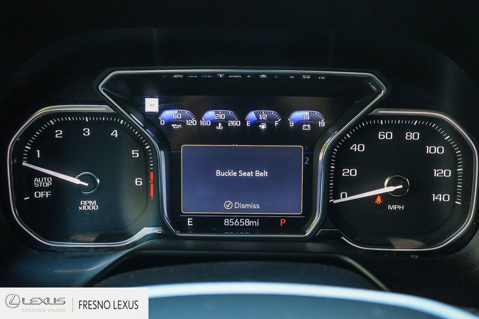 Used 2021 GMC Yukon XL SLT w/ SLT Luxury Plus Package image 28