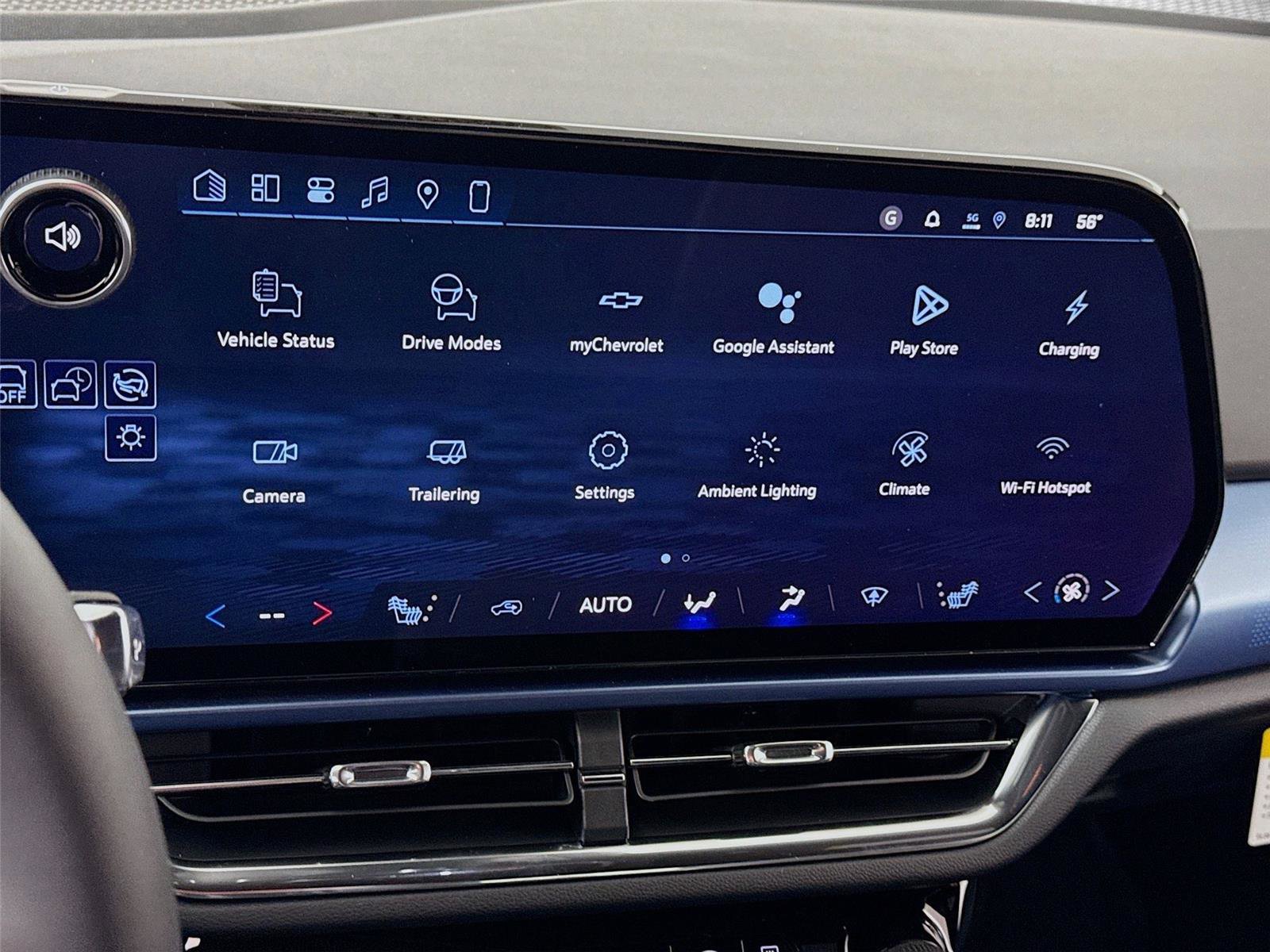 Used 2026 Chevrolet Equinox EV LT image 9