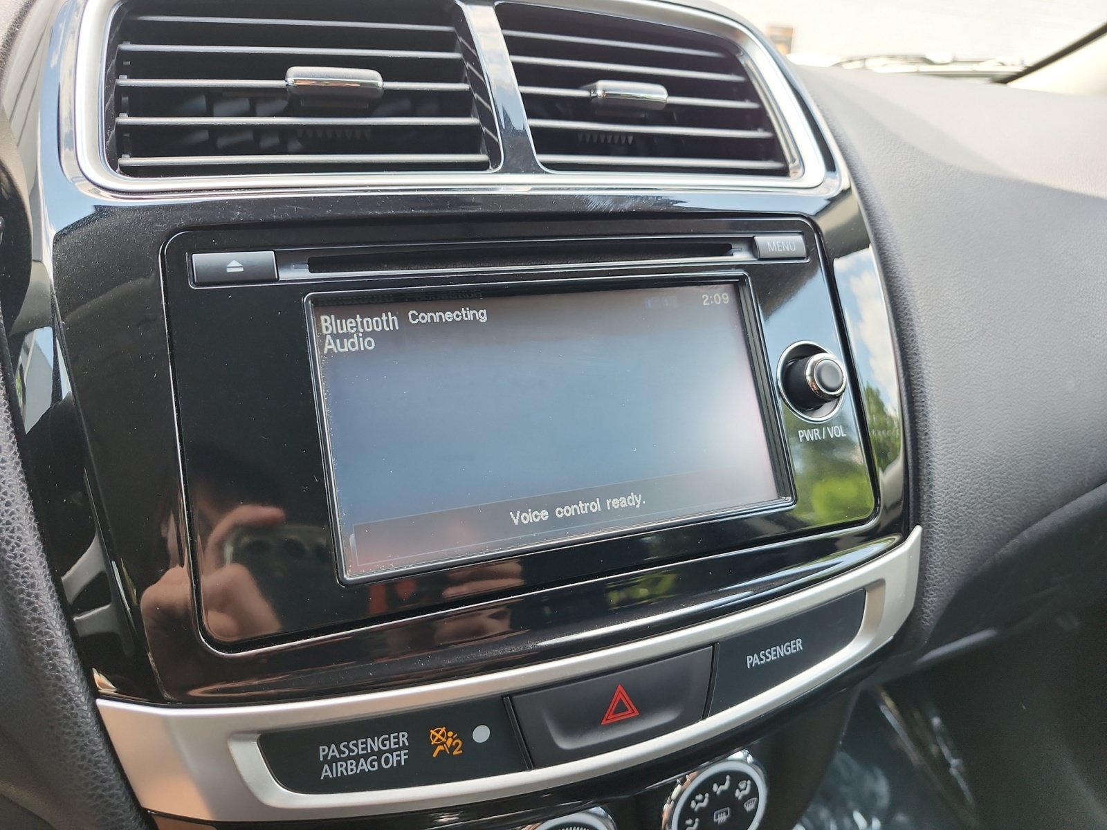 Used 2015 Mitsubishi Outlander Sport SE AWD/4WD image 16